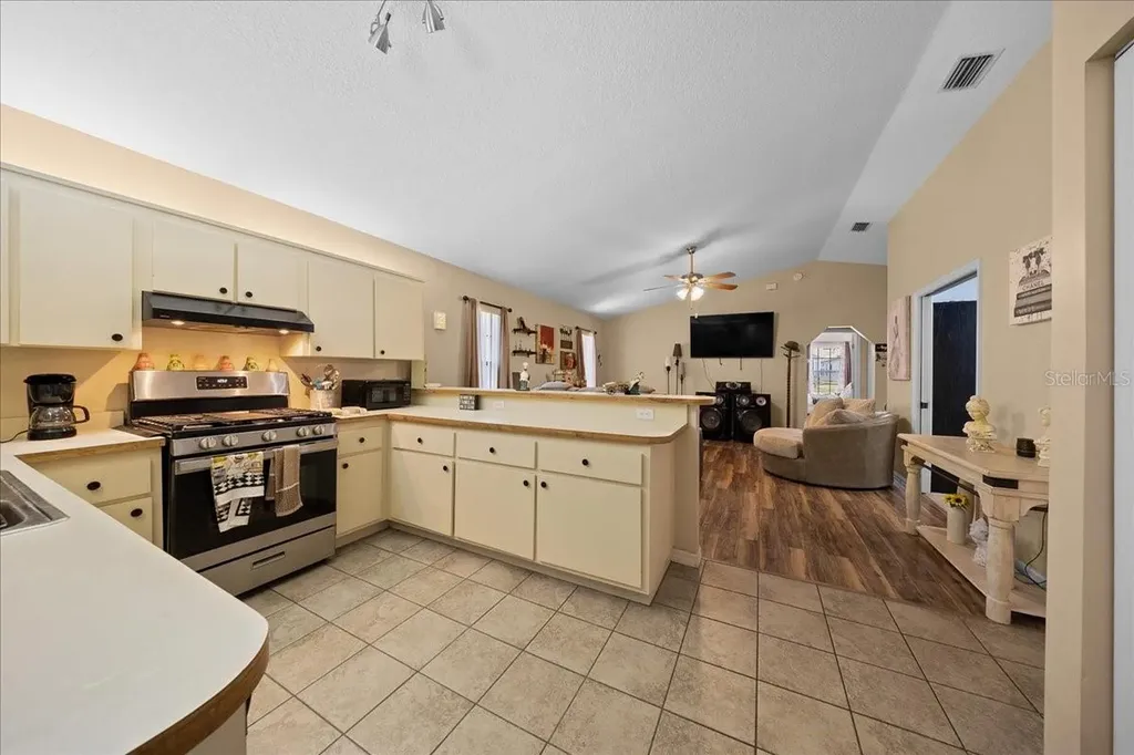 3929 NE 22nd Street Ocala FL 34470