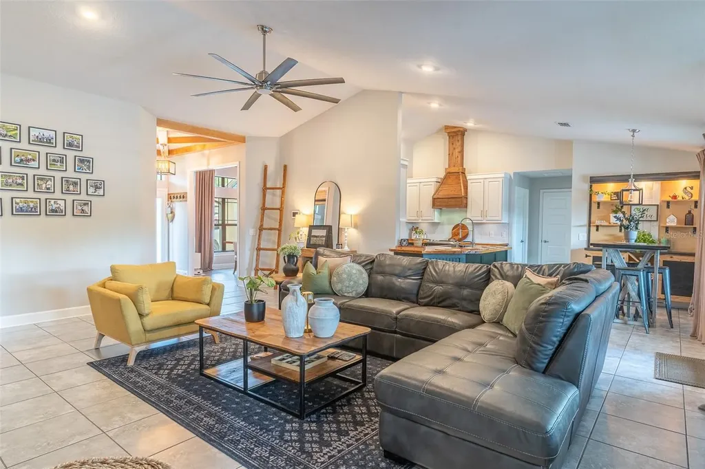 132 Heritage Park Lane Mulberry FL 33860