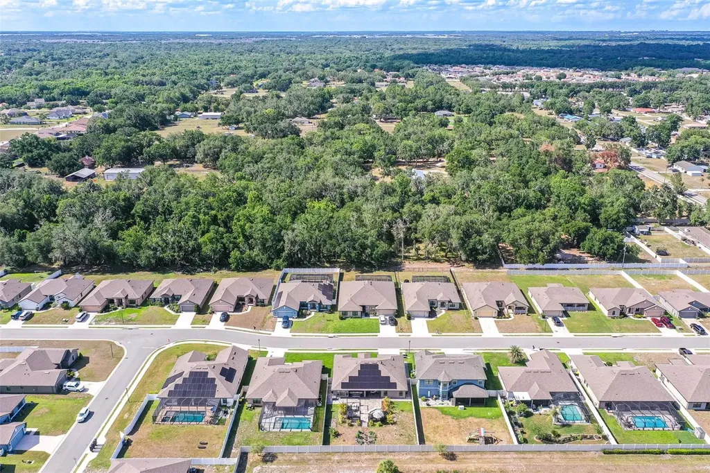 132 Heritage Park Lane Mulberry FL 33860