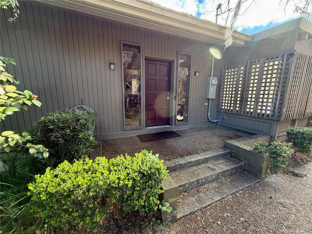 21 SW 23rd Terrace Gainesville FL 32607