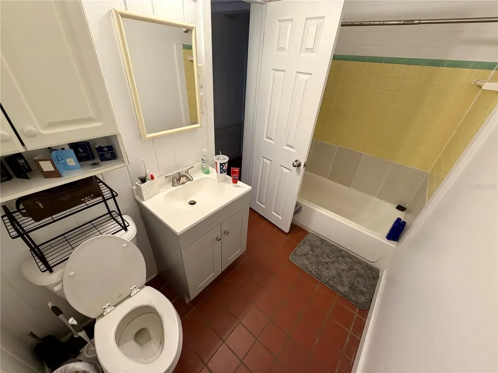21 SW 23rd Terrace Gainesville FL 32607