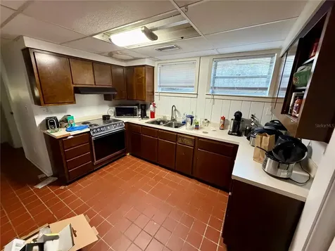 21 SW 23rd Terrace Gainesville FL 32607