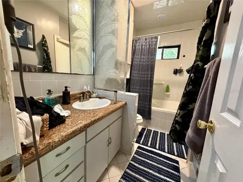 21 SW 23rd Terrace Gainesville FL 32607