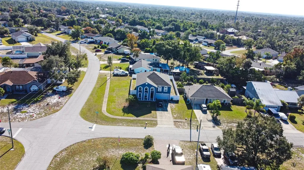 541 Blackstone Avenue Deltona FL 32725