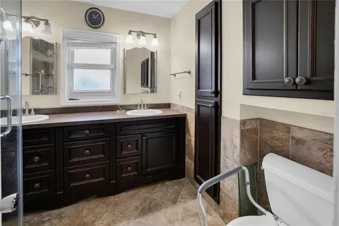 7203 Broughton Street Sarasota FL 34243