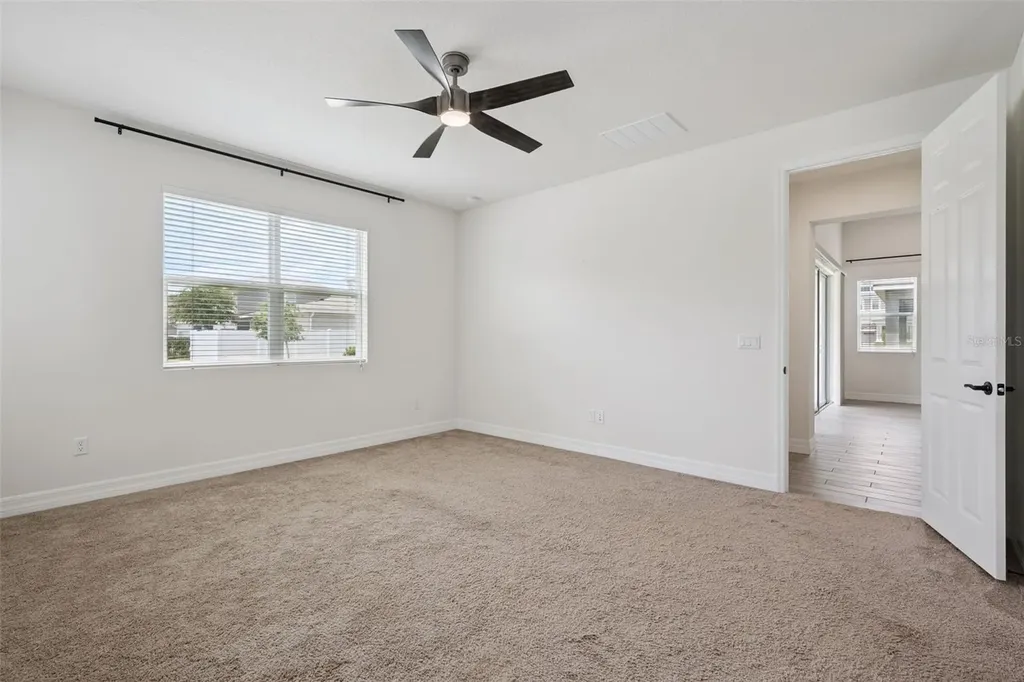 9220 Sea Pine Avenue Orlando FL 32832