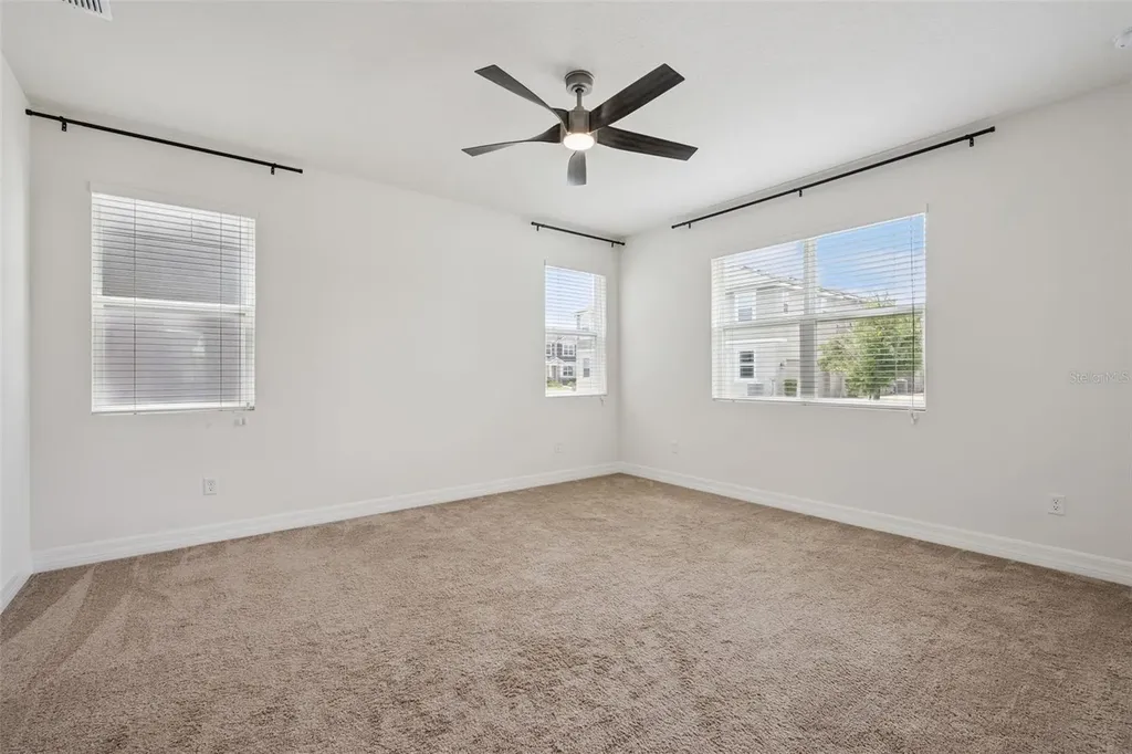 9220 Sea Pine Avenue Orlando FL 32832