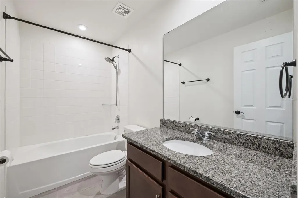9220 Sea Pine Avenue Orlando FL 32832