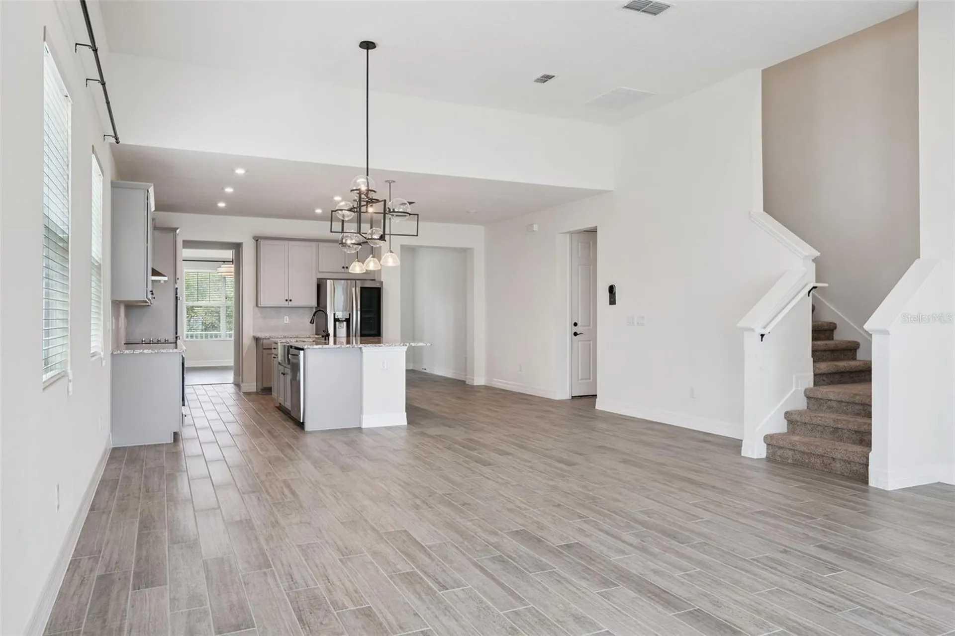 9220 Sea Pine Avenue Orlando FL 32832