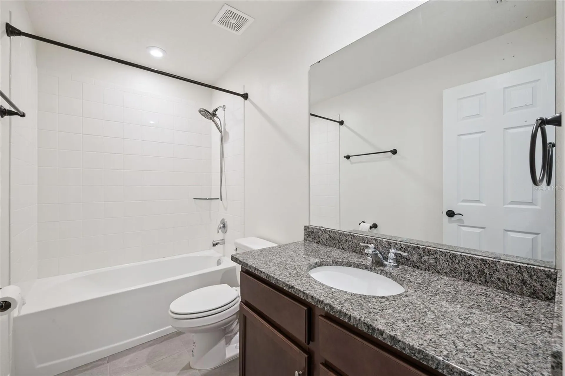 9220 Sea Pine Avenue Orlando FL 32832