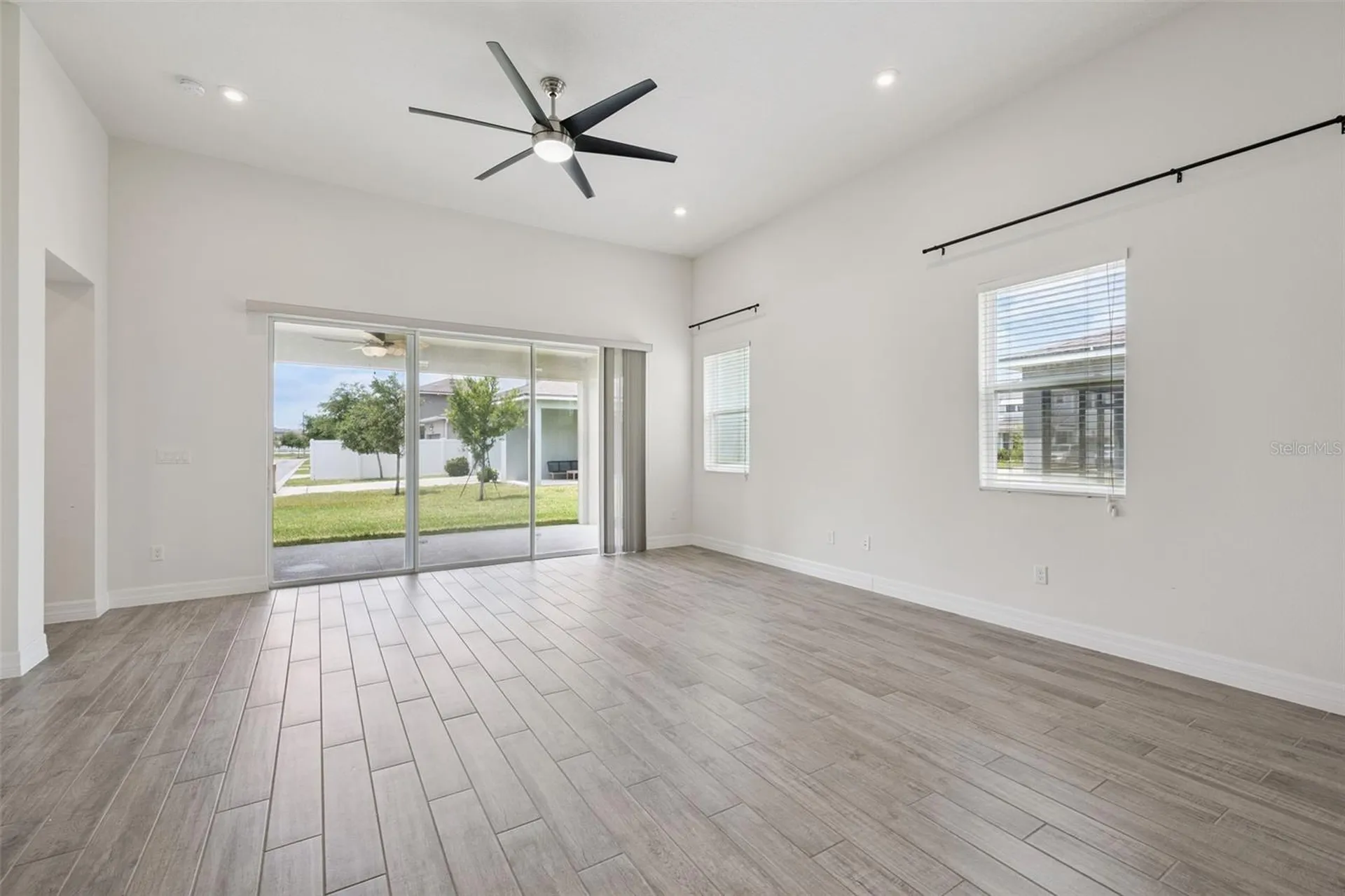 9220 Sea Pine Avenue Orlando FL 32832