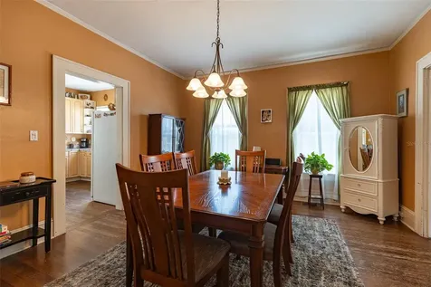 1221 18th Street W Bradenton FL 34205