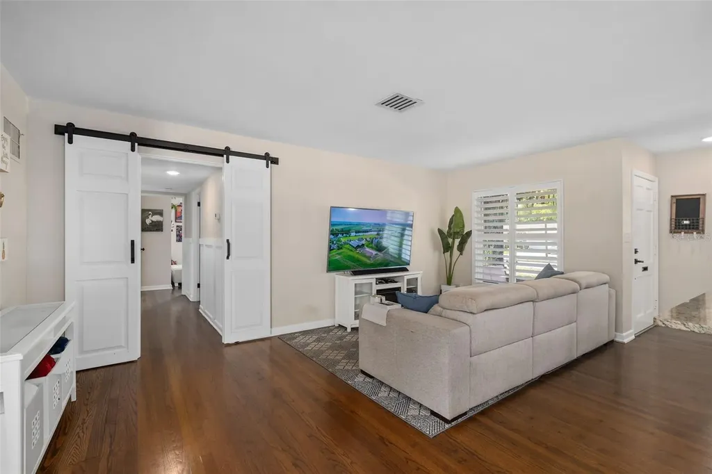 2907 Vine Street Orlando FL 32806