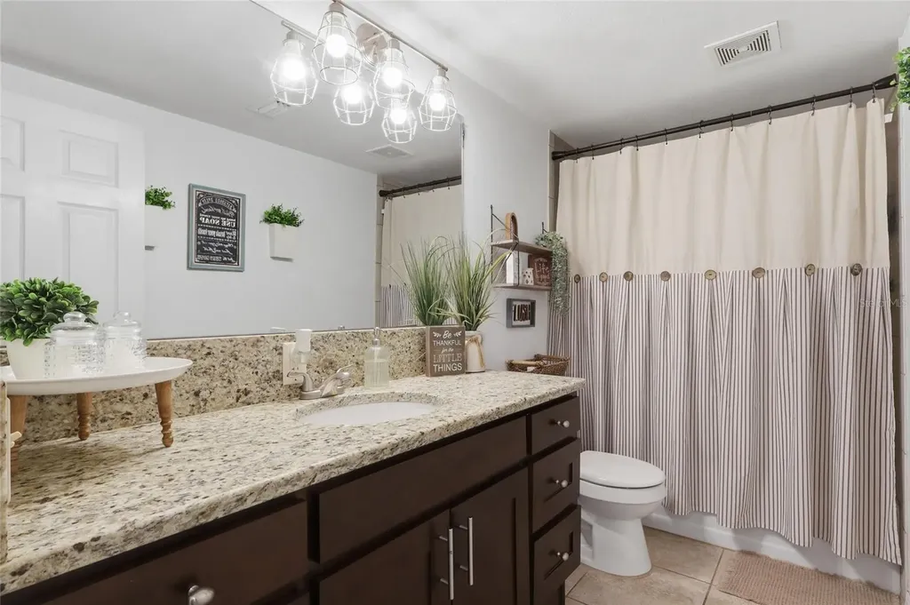 37325 Vero Lane Dade City FL 33525