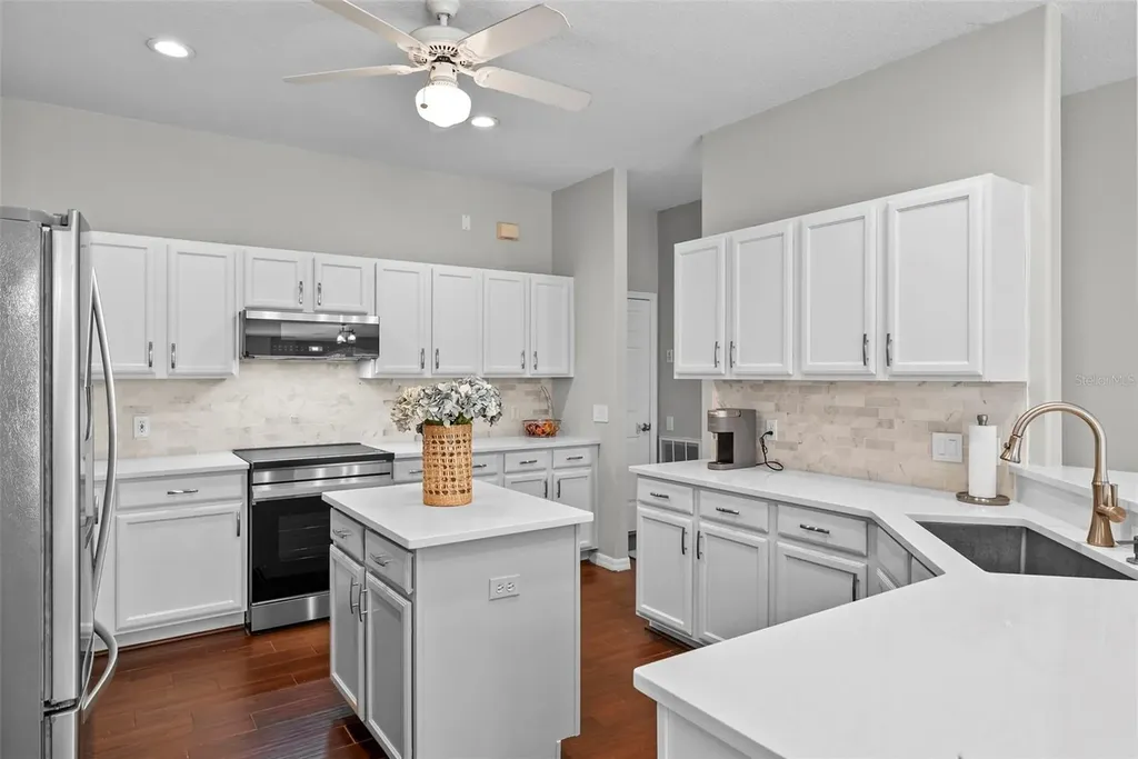 519 Harbor Grove Circle Safety Harbor FL 34695