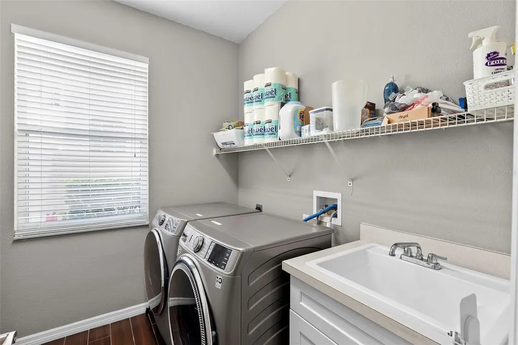 519 Harbor Grove Circle Safety Harbor FL 34695