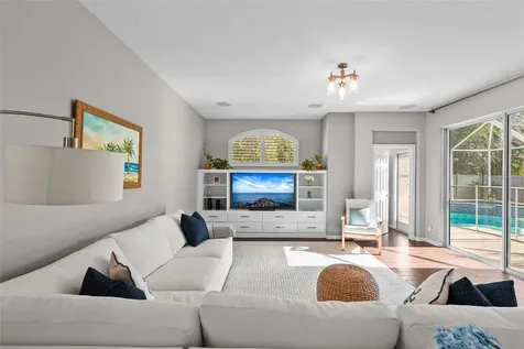 519 Harbor Grove Circle Safety Harbor FL 34695