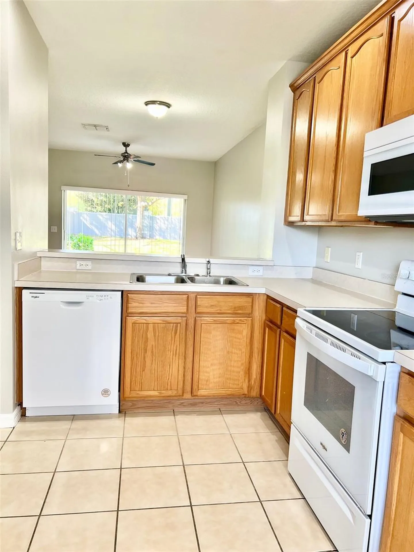 9305 Jasmine Flower Lane Orlando FL 32832