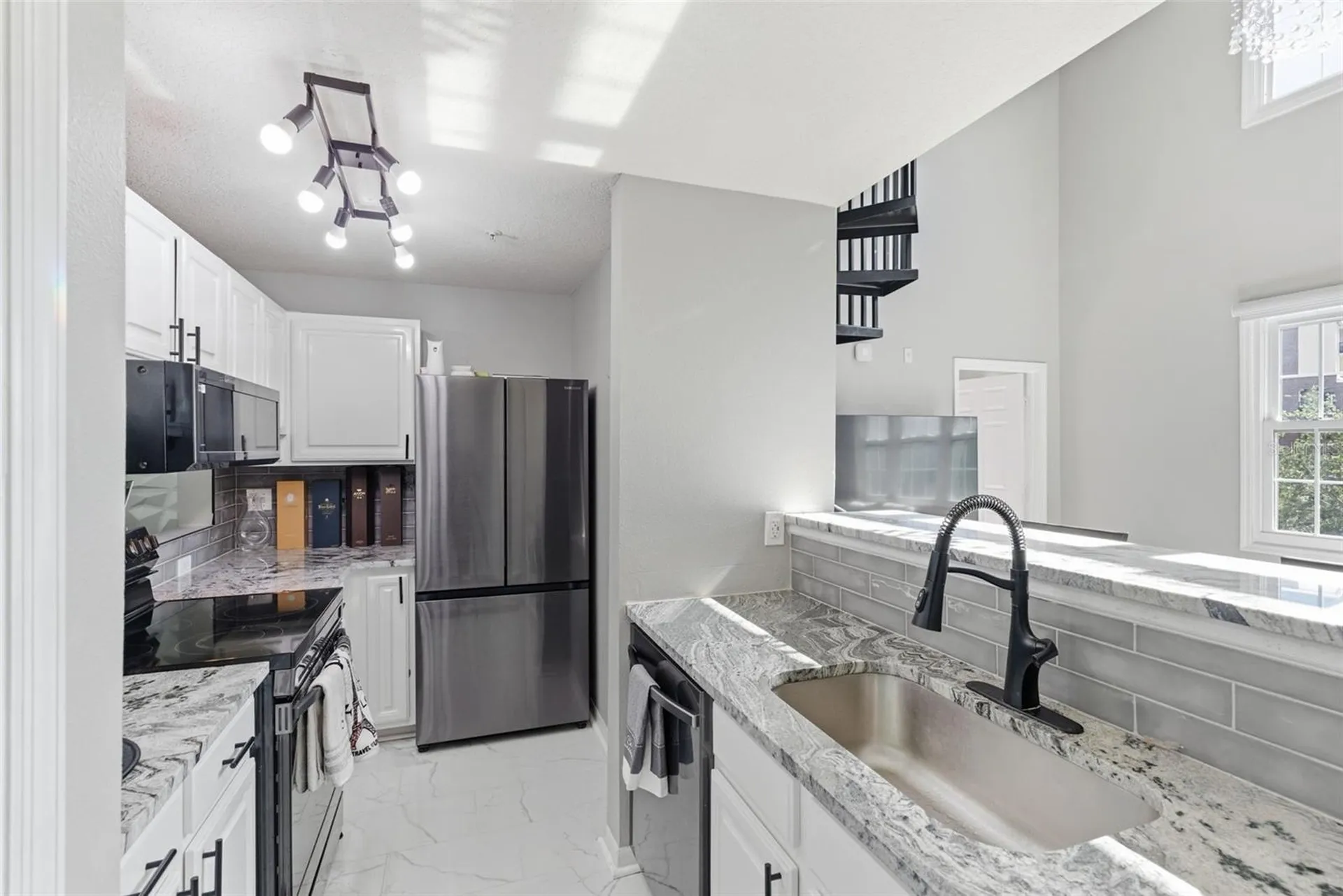 501 Knights Run Avenue Tampa FL 33602