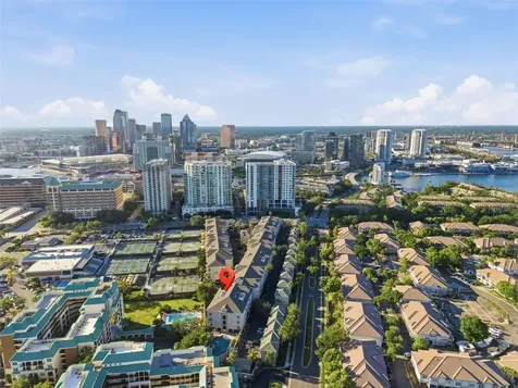 501 Knights Run Avenue Tampa FL 33602
