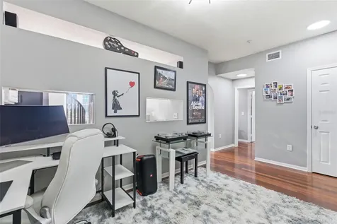 501 Knights Run Avenue Tampa FL 33602