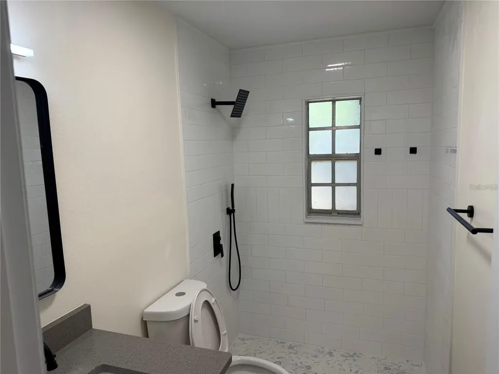 5143 1st Street Zephyrhills FL 33542