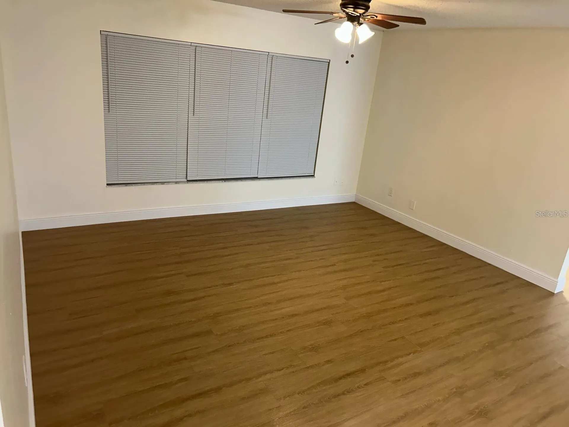 5143 1st Street Zephyrhills FL 33542