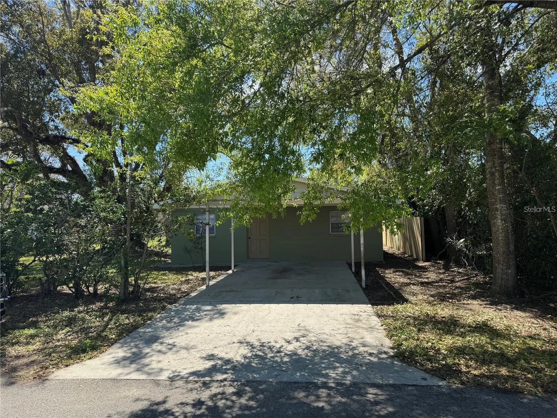 5143 1st Street Zephyrhills FL 33542