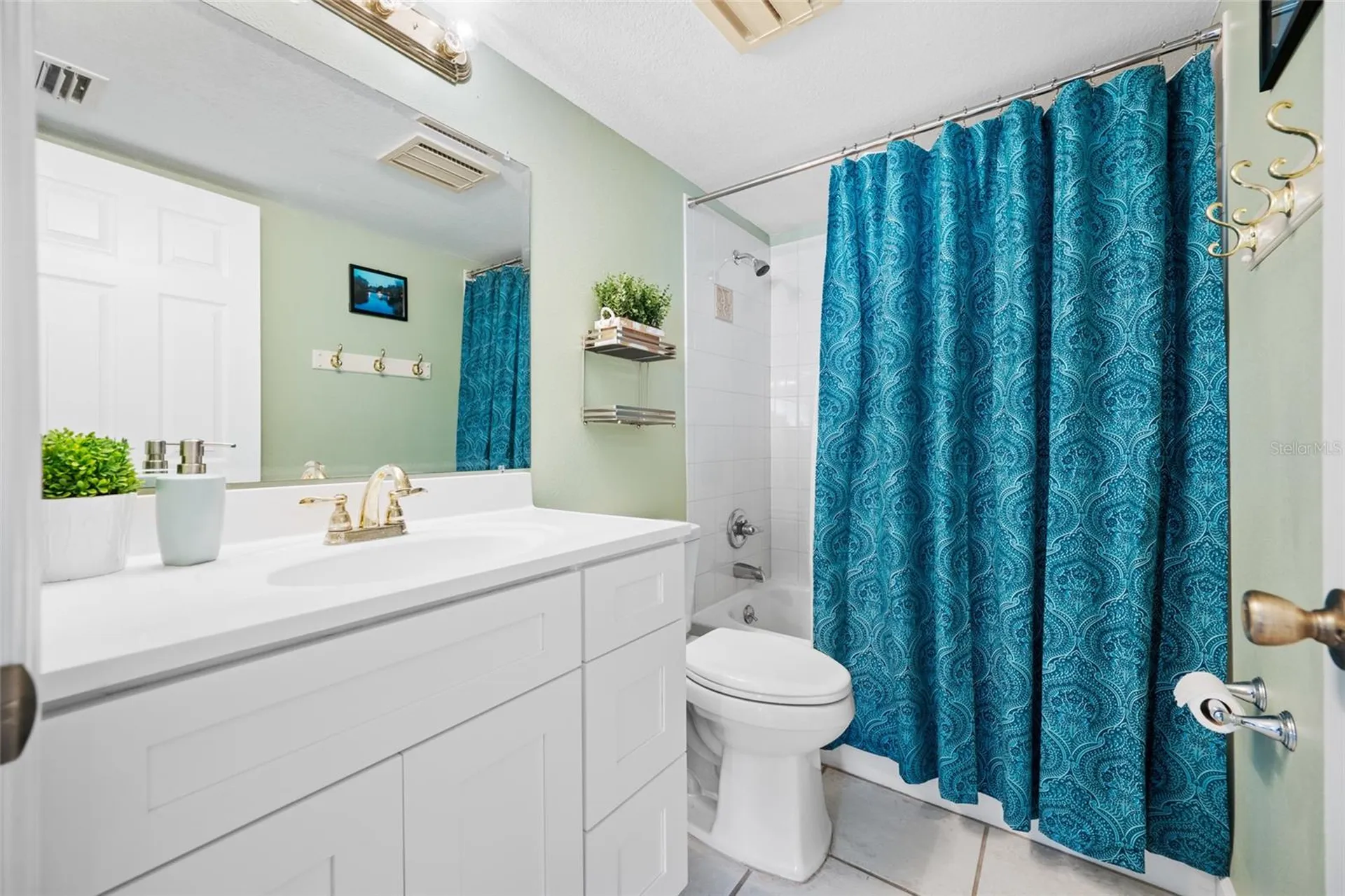 3301 Crystal Court E Palm Harbor FL 34685