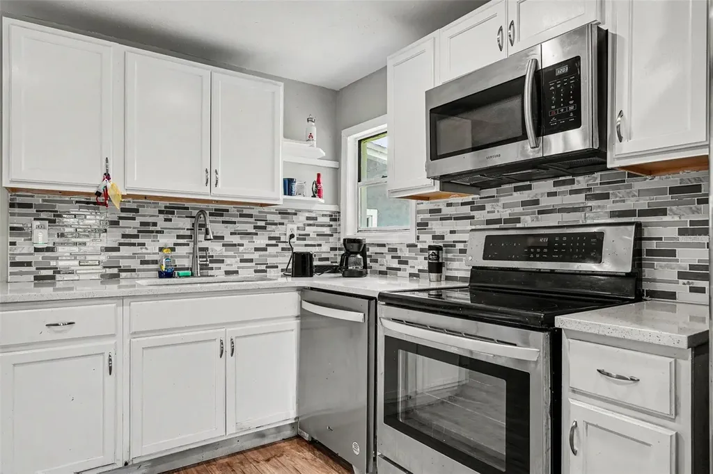 1303 37th Street NW Winter Haven FL 33881