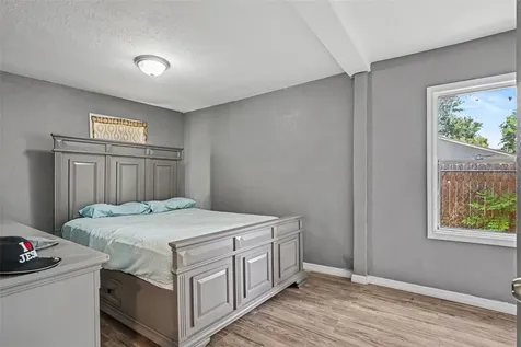 1303 37th Street NW Winter Haven FL 33881