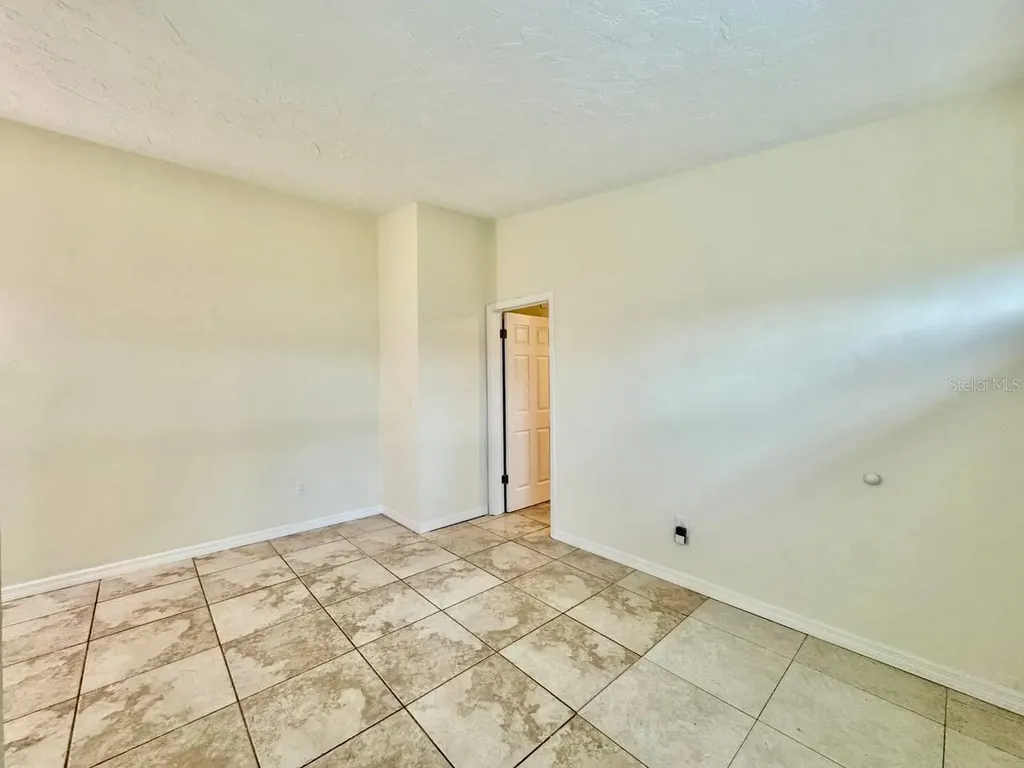 533 Yelvington Avenue Clearwater FL 33756