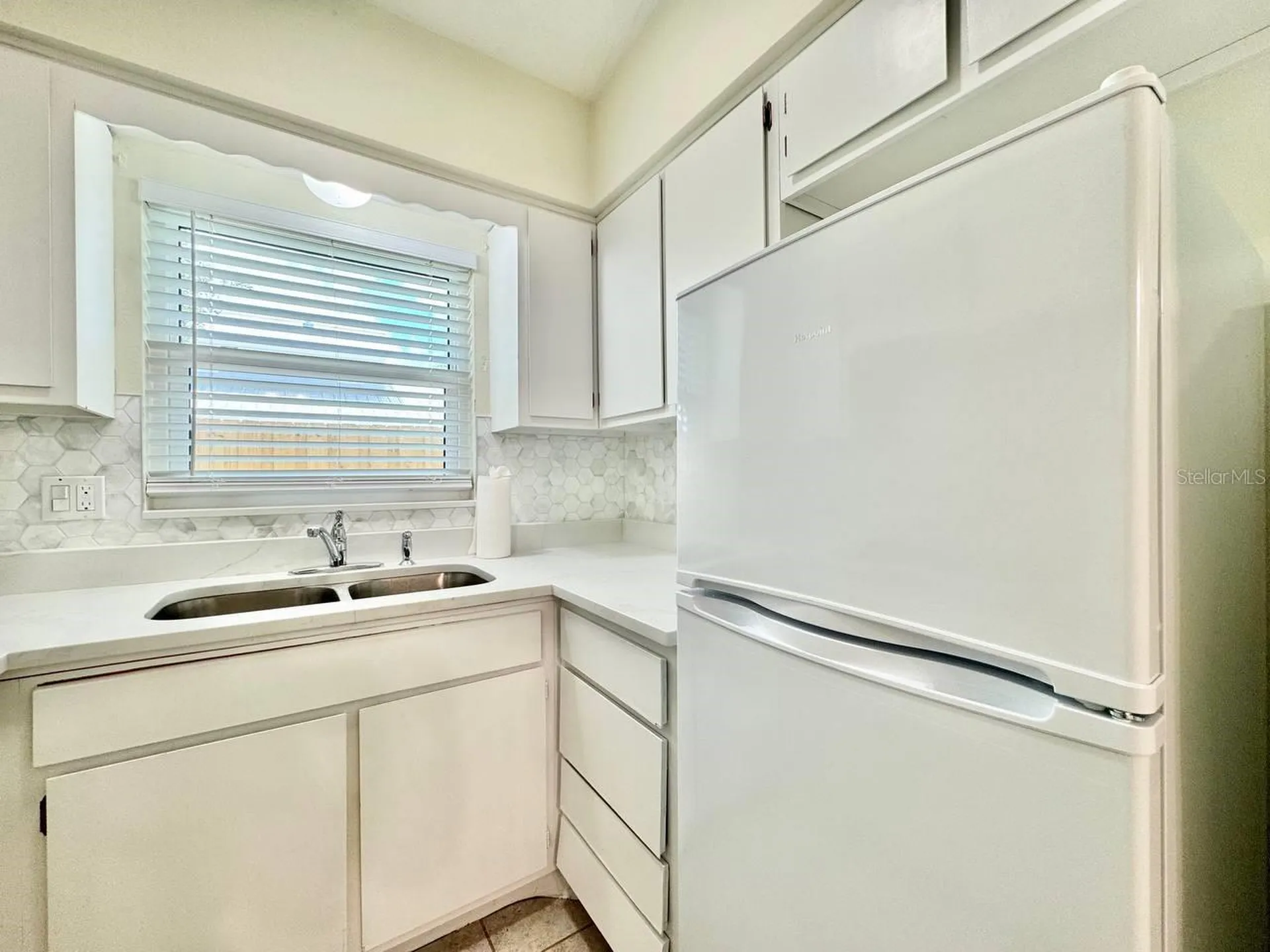 533 Yelvington Avenue Clearwater FL 33756
