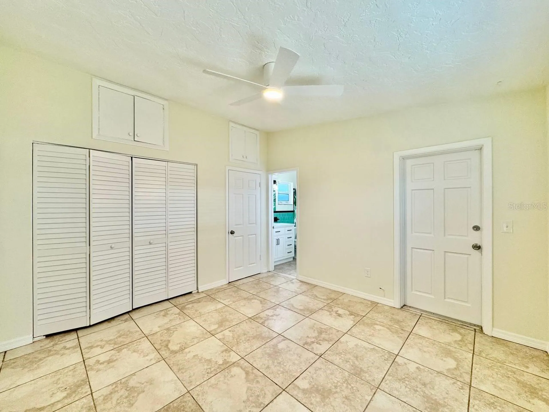 533 Yelvington Avenue Clearwater FL 33756