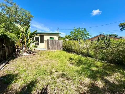 533 Yelvington Avenue Clearwater FL 33756