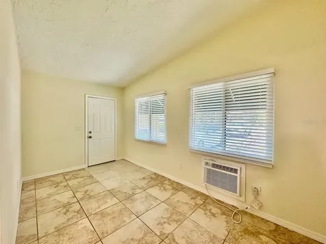 533 Yelvington Avenue Clearwater FL 33756