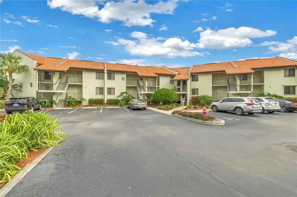 1515 Pinellas Bayway S St Petersburg FL 33715
