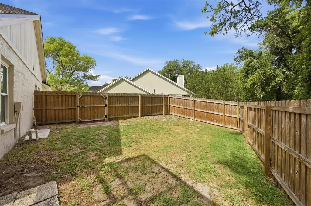 16107 Cadbury Court Tampa FL 33647