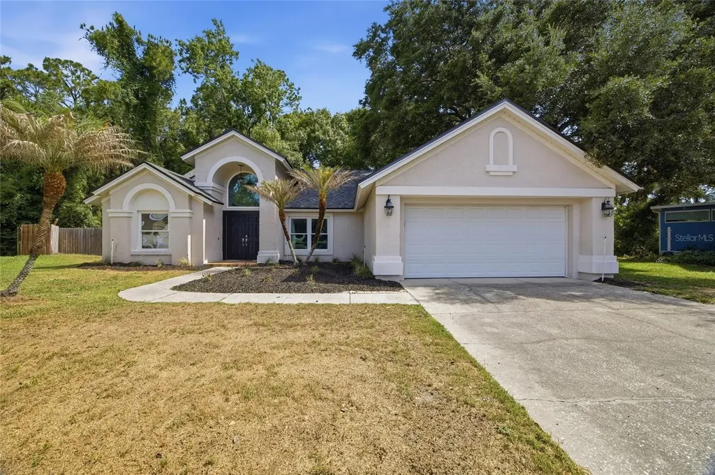 16107 Cadbury Court Tampa FL 33647