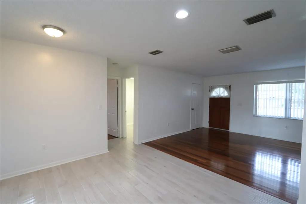 4109 E 99th Avenue Tampa FL 33617