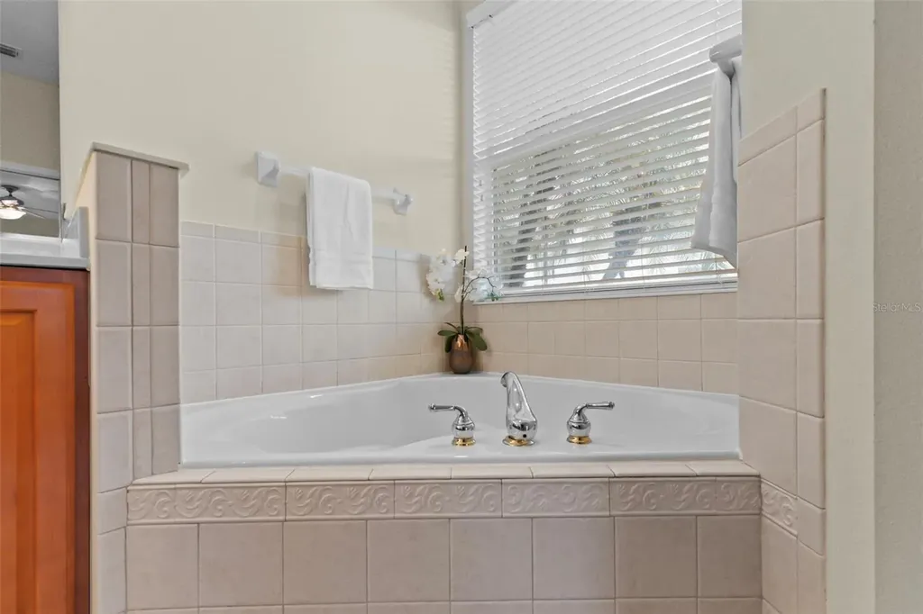 8135 Indigo Ridge Terrace Bradenton FL 34201