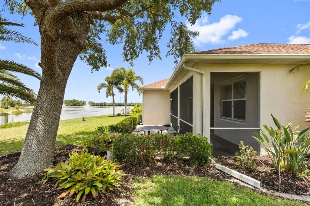 8135 Indigo Ridge Terrace Bradenton FL 34201