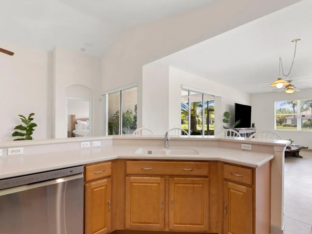 8135 Indigo Ridge Terrace Bradenton FL 34201