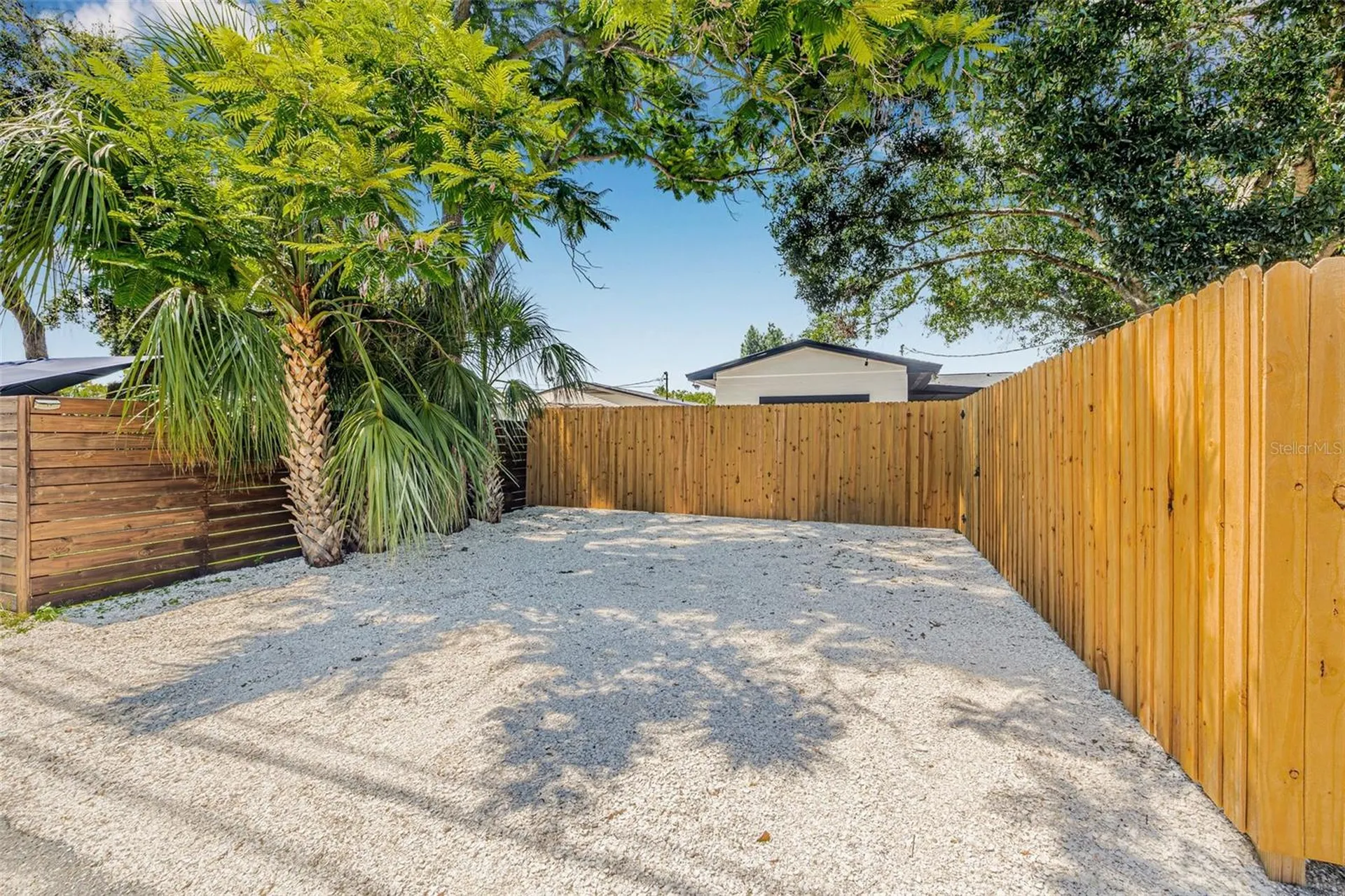5652 4th Avenue N St Petersburg FL 33710