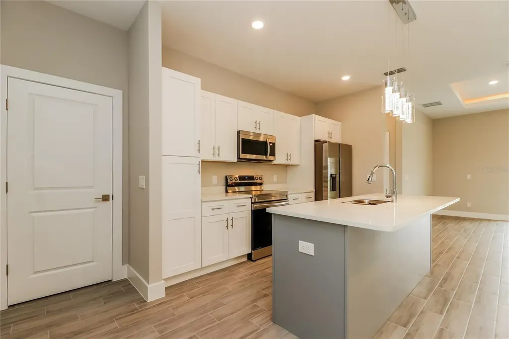 260 Gladiola Court Kissimmee FL 34759