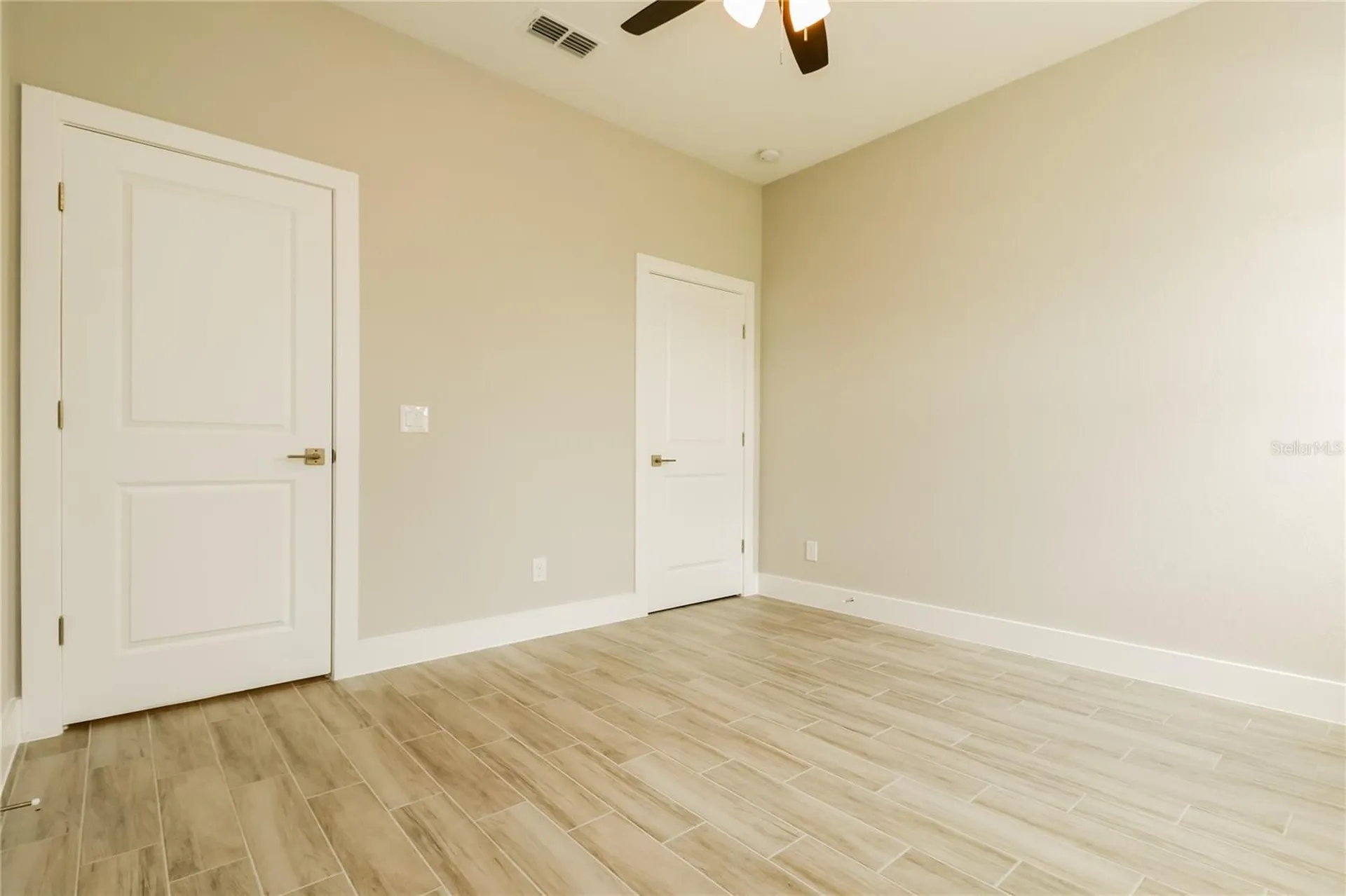 260 Gladiola Court Kissimmee FL 34759