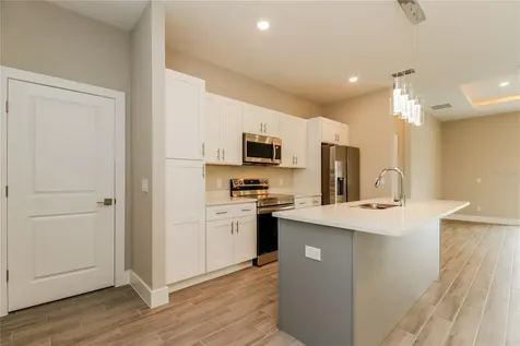 260 Gladiola Court Kissimmee FL 34759