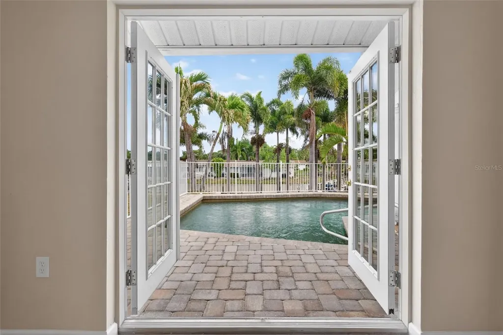 2555 Constitution Boulevard Sarasota FL 34231