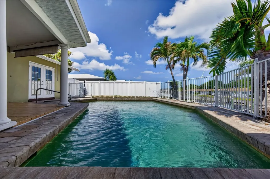 2555 Constitution Boulevard Sarasota FL 34231