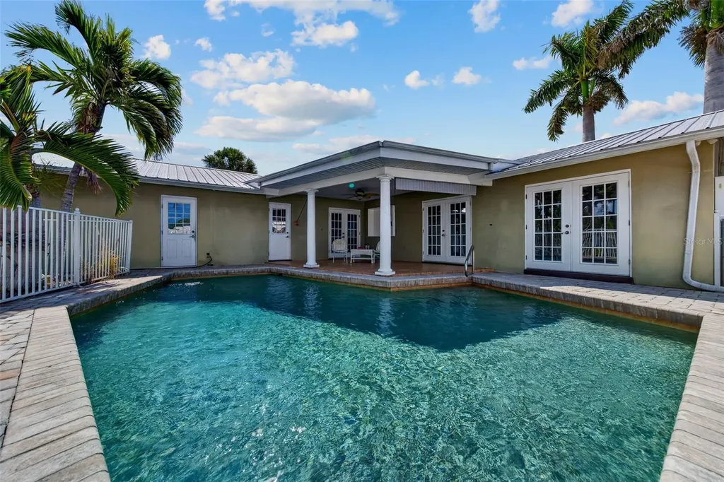 2555 Constitution Boulevard Sarasota FL 34231
